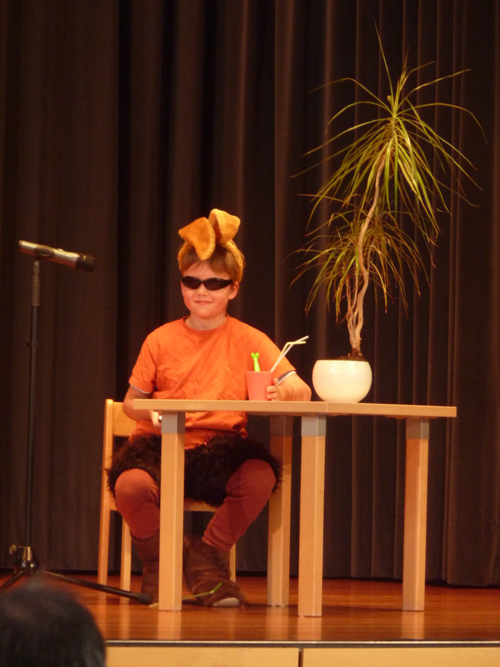 Der Weihnachtshase, Schulspiel-AG