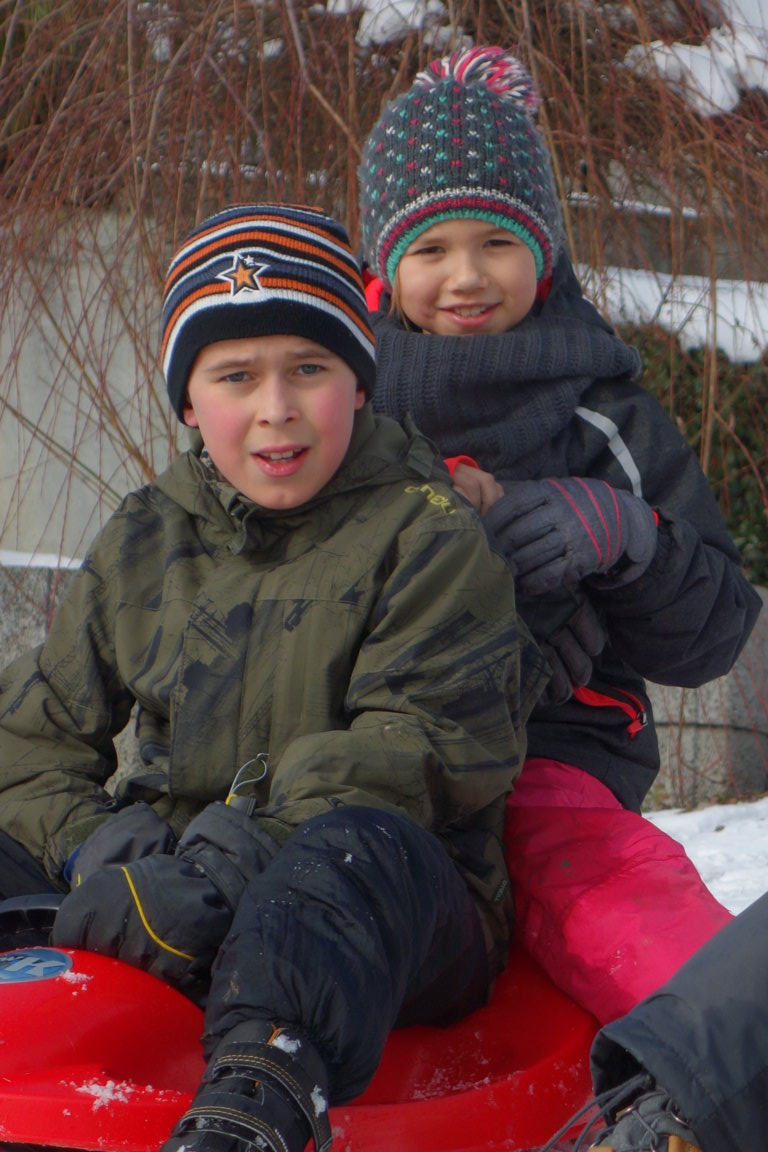 images/stories/2016-01-Schlittenfahren klein - Kopie/DSC01519 (FILEminimizer).JPG