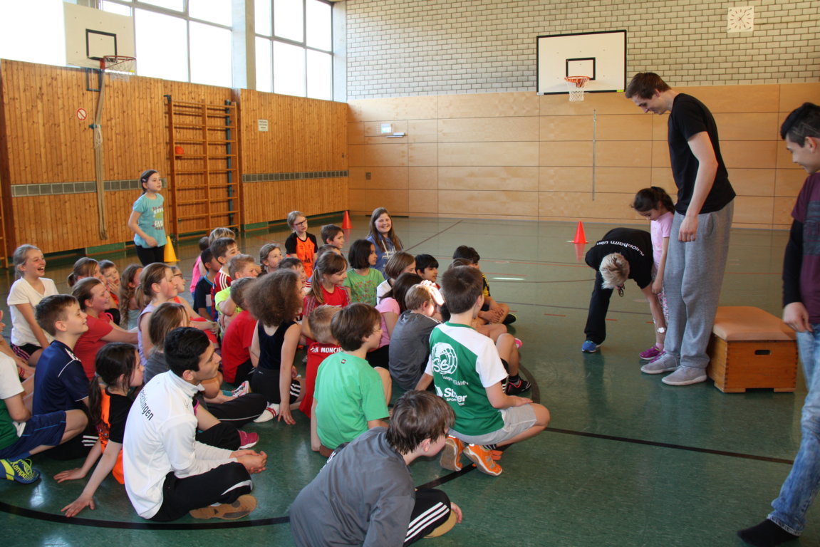 images/stories/2016-04- Basketball klein/IMG_9627 (FILEminimizer).JPG