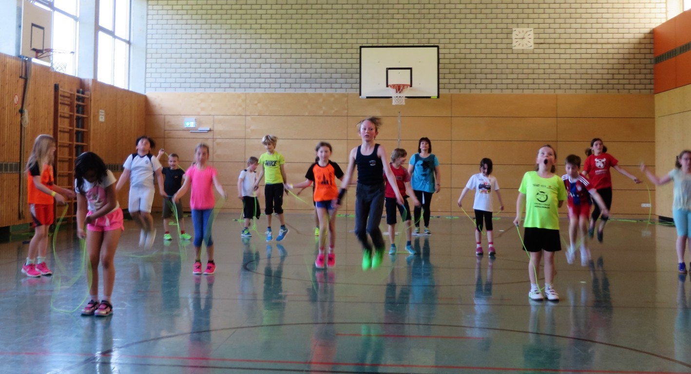 images/stories/2016-05-Skipping Hearts klein/IMG_2305 (FILEminimizer).JPG