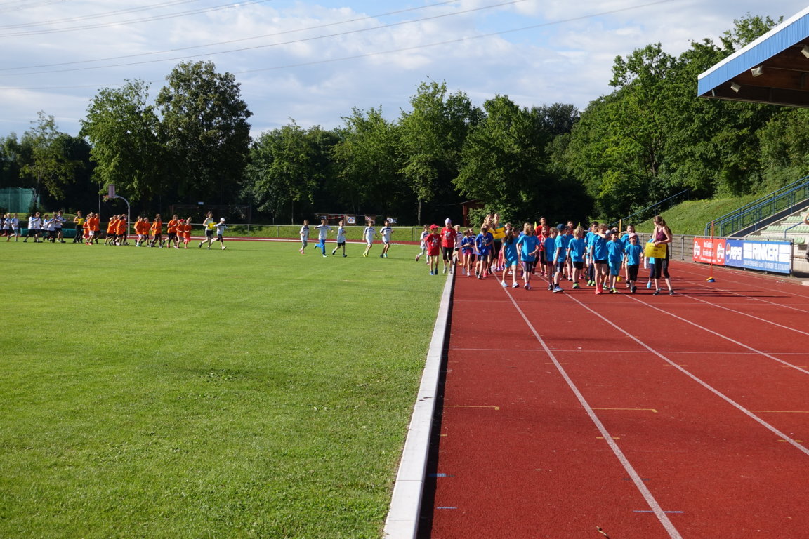 images/stories/2016-06-Leichtathletikwettkampf klein/DSC00357 (FILEminimizer).JPG
