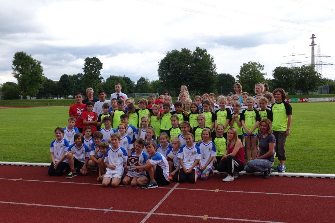 images/stories/2016-06-Leichtathletikwettkampf klein/DSC00496 (FILEminimizer).JPG